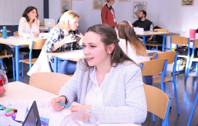 CAREER MEETING : Rencontre entre entreprises et étudiants