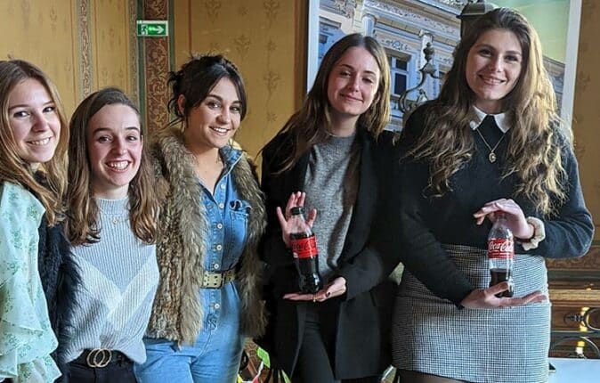 Challenge 72h : Les étudiants travaillent pour COCA – COLA