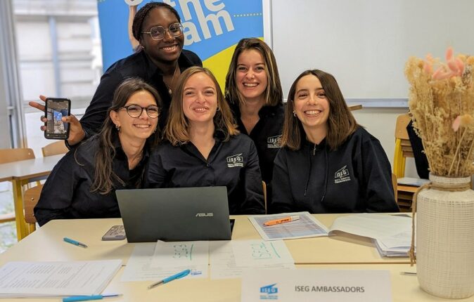 Les étudiants de l’ISEG Nantes choisissent leur association et leur engagement !