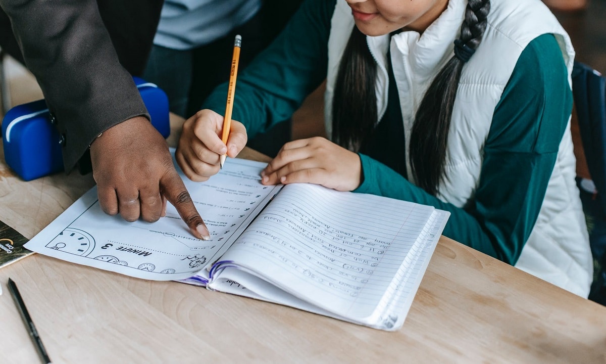 Vie associative : Margaux, bénévole auprès de l’Association Entraide Scolaire 44