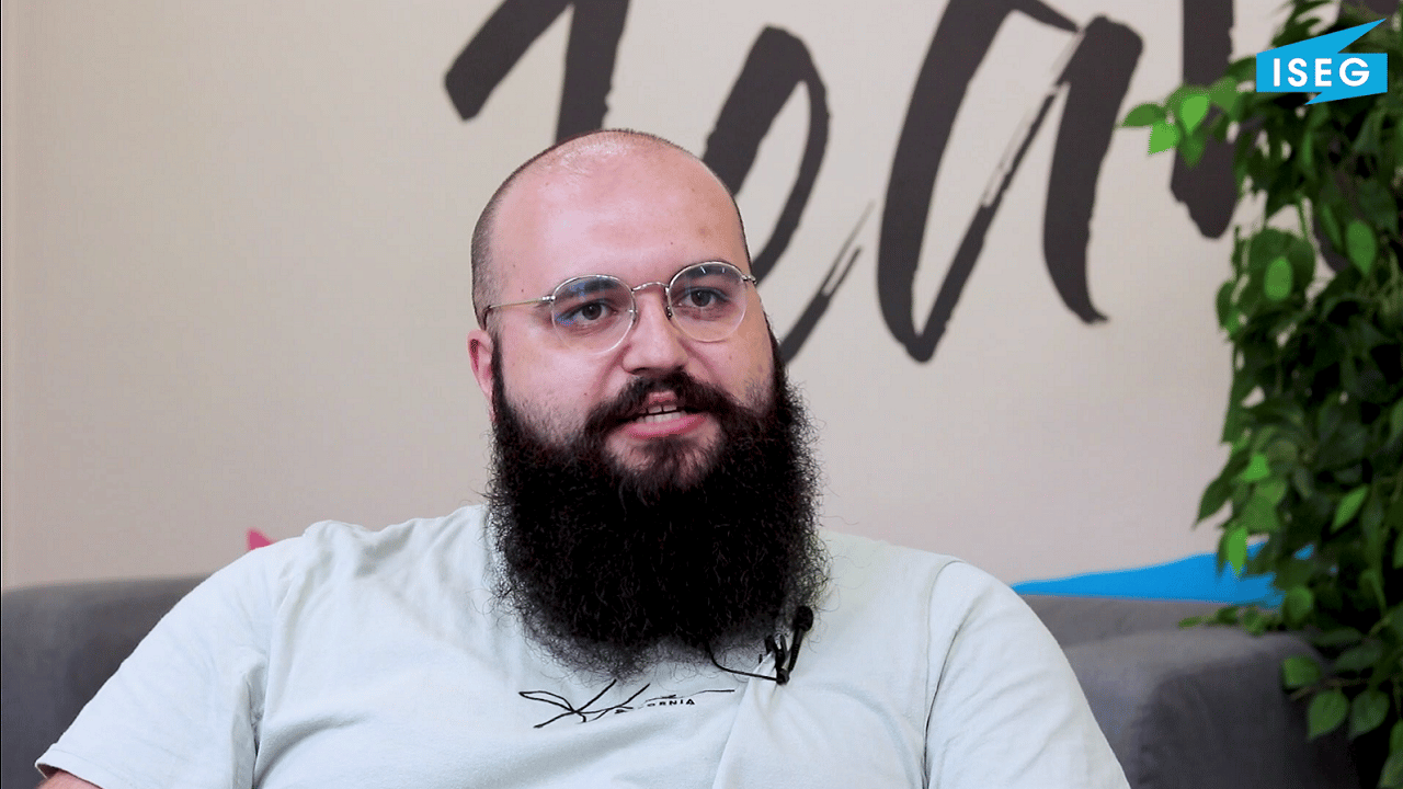 NOS ANCIENS : Nathan Fanel, Campaign Manager chez O2, Care Services