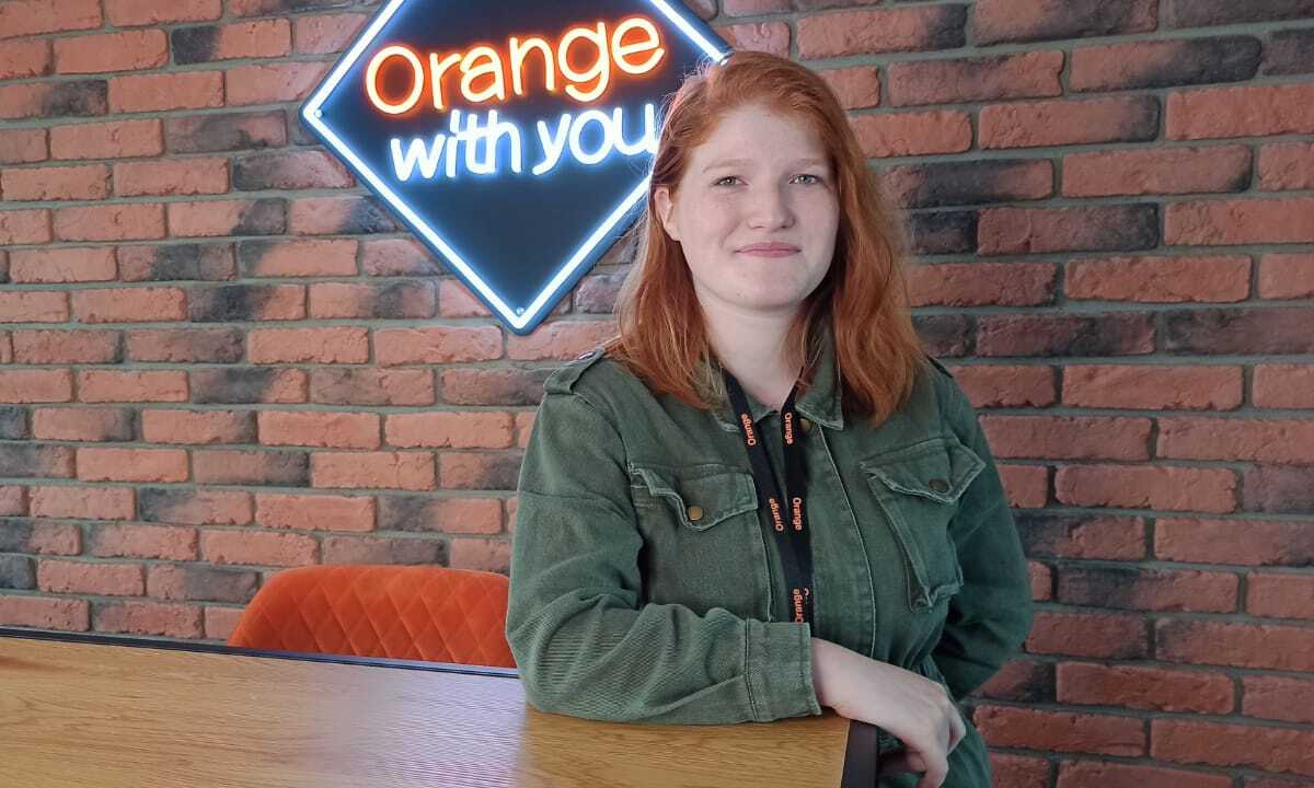 SAGA DES STAGES | Rencontre avec Caroline Ravizza-Wesquy chez Orange Luxembourg.
