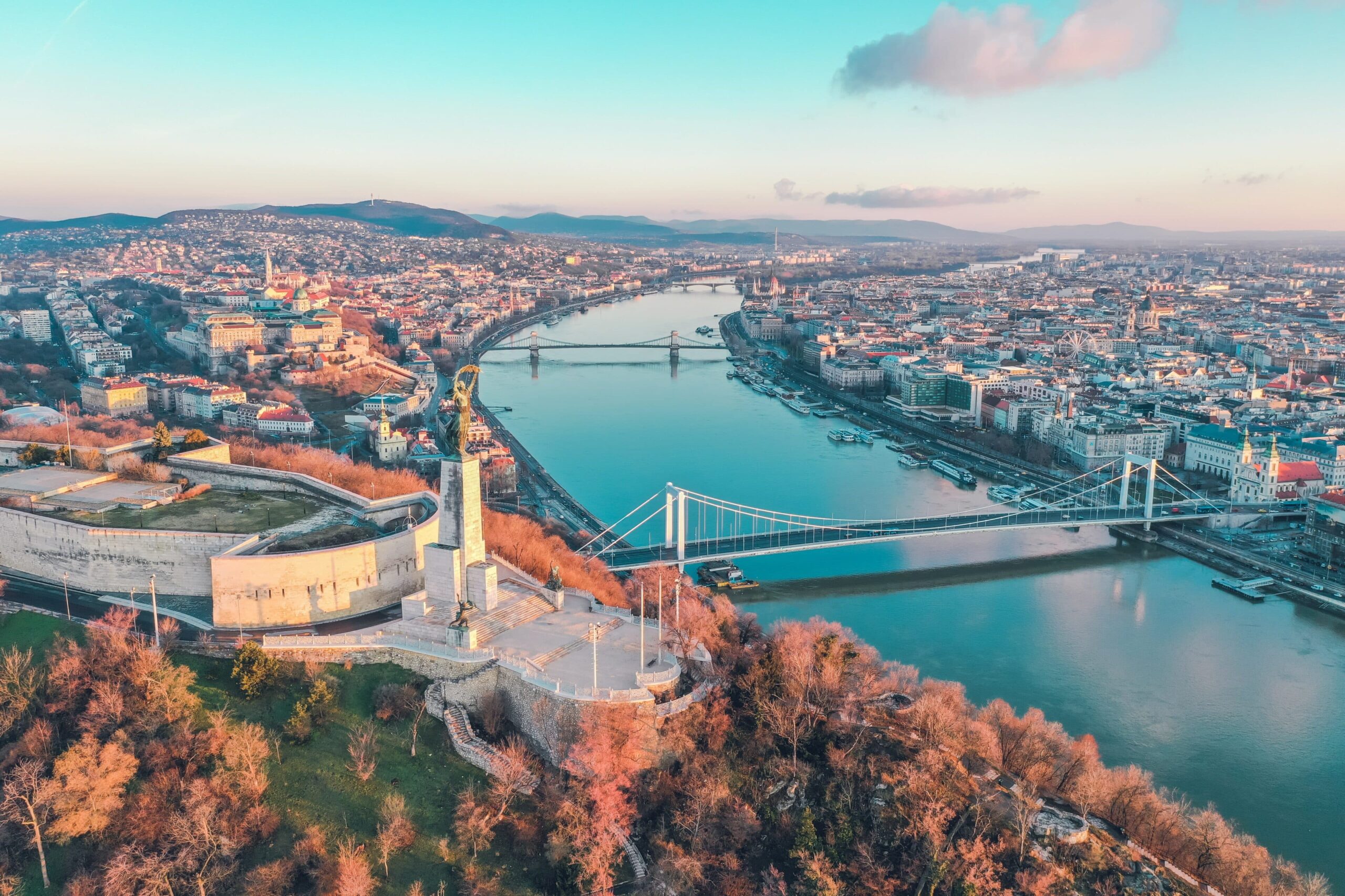 International : Marie-Auriane, étudiante en 3e année, partie à Budapest